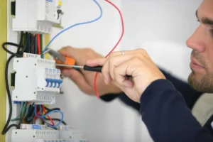 Nội dung và các phương pháp huấn luyện an toàn điện