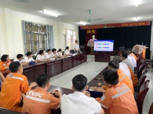 Thời gian huấn luyện nhóm 3 là bao nhiêu?